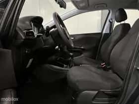 Opel Corsa (2017) thumbnail 8