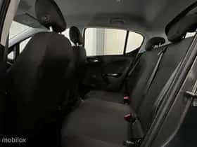 Opel Corsa (2017) thumbnail 9