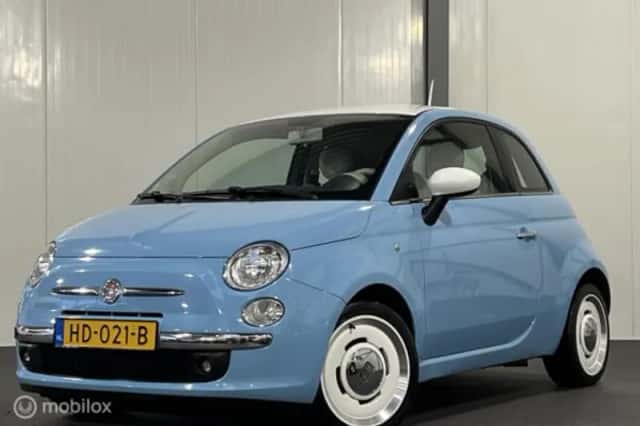 Fiat 500 (2015) thumbnail 1