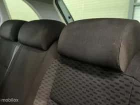 Škoda Fabia (2010) thumbnail 11