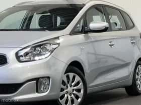 Kia Carens (2016) thumbnail 14