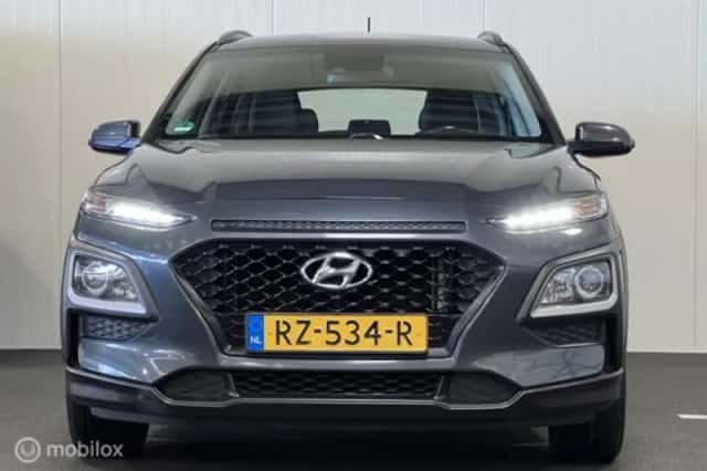 Hyundai Kona (2018) thumbnail 4