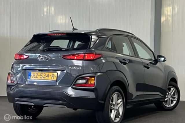 Hyundai Kona (2018) thumbnail 6