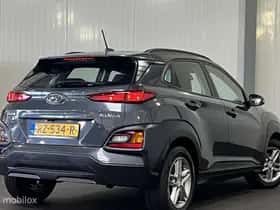 Hyundai Kona (2018) thumbnail 6