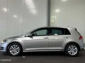 Volkswagen Golf (2014) thumbnail 3