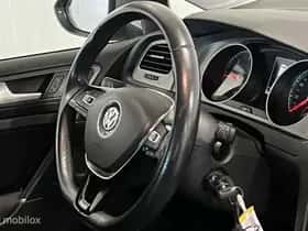 Volkswagen Golf (2014) thumbnail 31