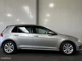 Volkswagen Golf (2014) thumbnail 5