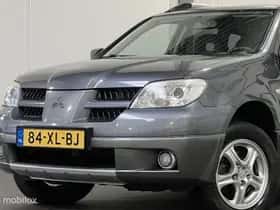 Mitsubishi Outlander (2007) thumbnail 23