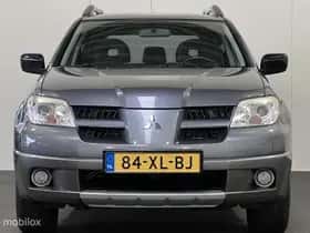 Mitsubishi Outlander (2007) thumbnail 4