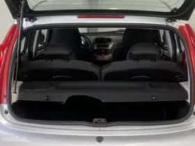 Peugeot 107 (2011) thumbnail 12