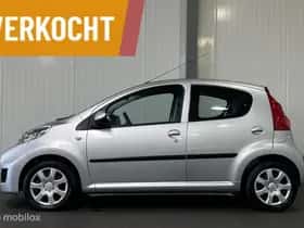 Peugeot 107 (2011) thumbnail 3