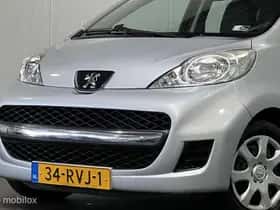 Peugeot 107 (2011) thumbnail 25