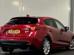 Mazda 3 (2015) thumbnail 6