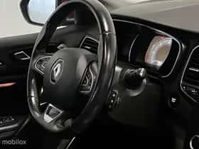 Renault Mégane (2016) thumbnail 16