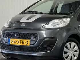 Peugeot 107 (2012) thumbnail 18