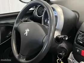 Peugeot 107 (2012) thumbnail 19
