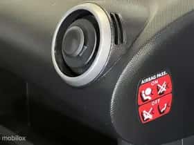 Peugeot 107 (2012) thumbnail 21
