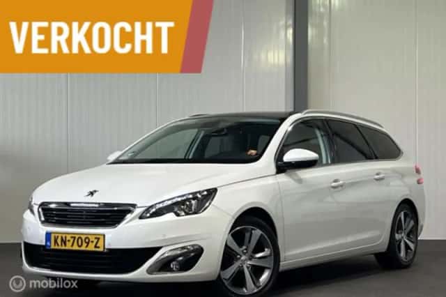 Peugeot 308 (2016) thumbnail 1