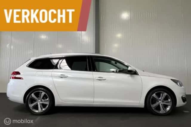 Peugeot 308 (2016) thumbnail 5