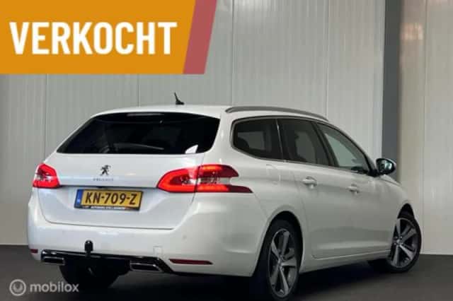 Peugeot 308 (2016) thumbnail 6