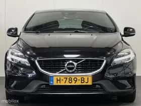 Volvo V40 (2020) thumbnail 4