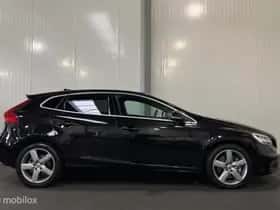 Volvo V40 (2020) thumbnail 5