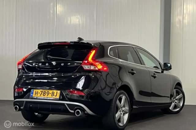 Volvo V40 (2020) thumbnail 6