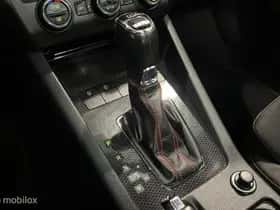 Škoda Octavia (2014) thumbnail 21