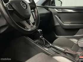 Škoda Octavia (2014) thumbnail 37