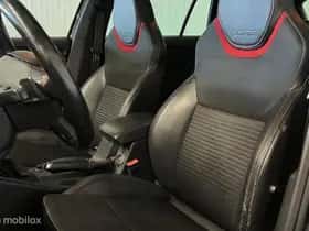 Škoda Octavia (2014) thumbnail 8