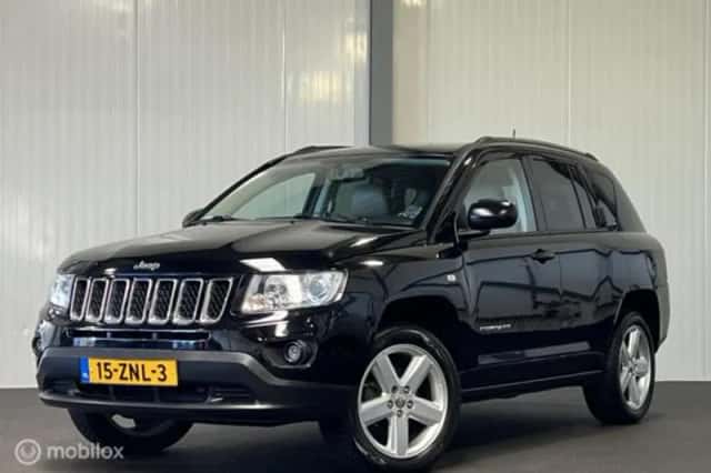 Jeep Compass (2013) thumbnail 1