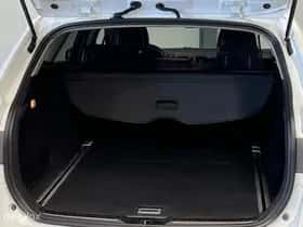 Toyota Avensis (2022) thumbnail 12