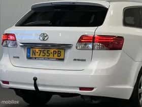 Toyota Avensis (2022) thumbnail 15