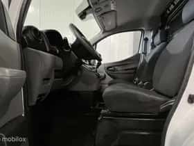 Nissan NV200 (2022) thumbnail 19