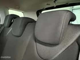 Renault Clio thumbnail 11