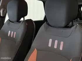 Renault Captur thumbnail 9