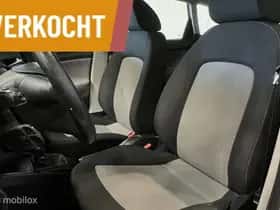 SEAT Ibiza (2016) thumbnail 8