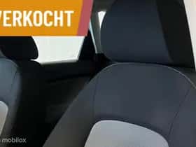 SEAT Ibiza (2016) thumbnail 9