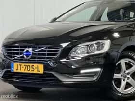 Volvo V60 (2016) thumbnail 13