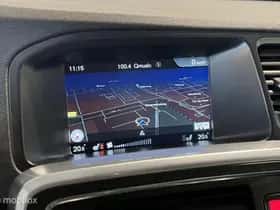 Volvo V60 (2016) thumbnail 17