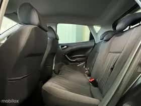 SEAT Ibiza (2012) thumbnail 10