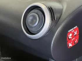 Peugeot 107 (2013) thumbnail 22