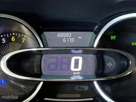 Renault Clio (2022) thumbnail 17