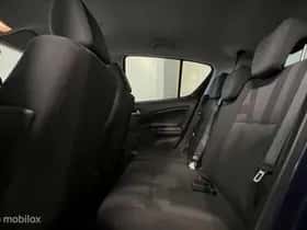 Opel Agila (2010) thumbnail 11