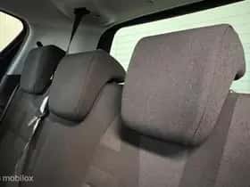 Opel Agila (2010) thumbnail 12