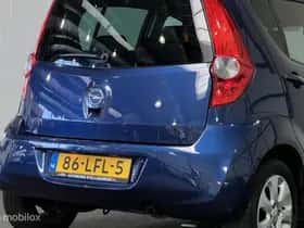 Opel Agila (2010) thumbnail 16