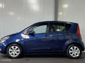 Opel Agila (2010) thumbnail 3