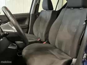 Opel Agila (2010) thumbnail 9