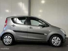 Suzuki Splash (2011) thumbnail 5