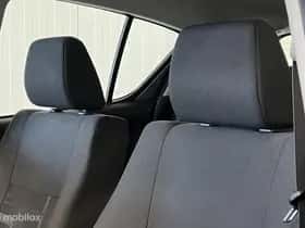 Suzuki Splash (2011) thumbnail 9
